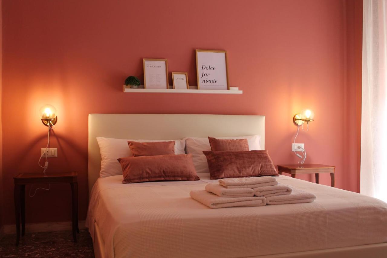 Casa Hari Bed & Breakfast Salerno Exterior photo