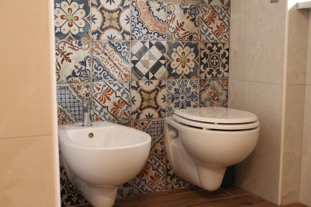 Casa Hari Bed & Breakfast Salerno Exterior photo
